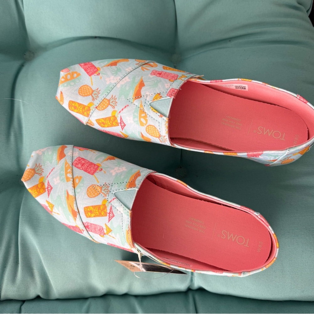 TOMS Alpargata Tropical Tiki Slip On
